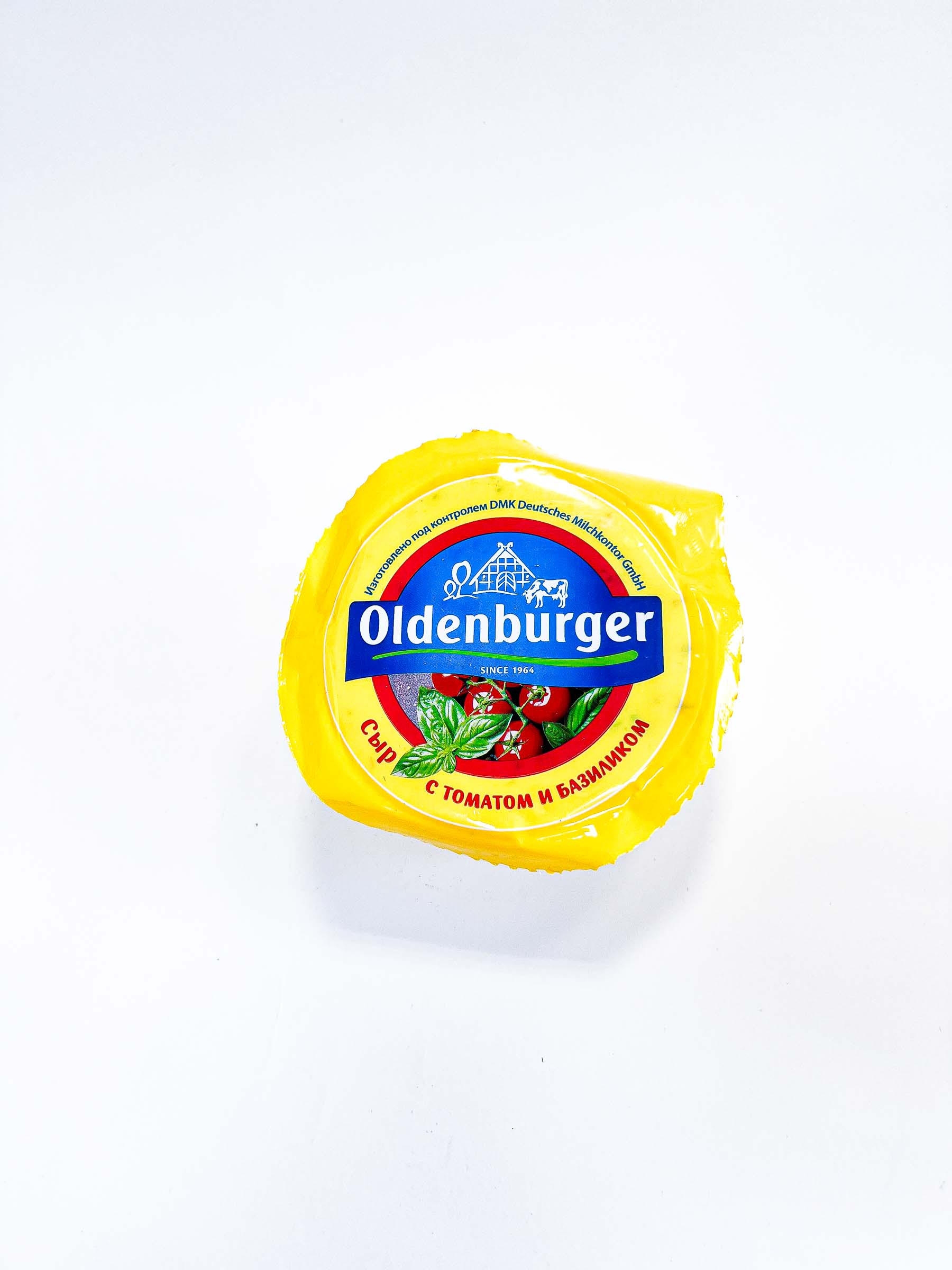 Сыр Ольденбургер с томатом и базиликом 350гр