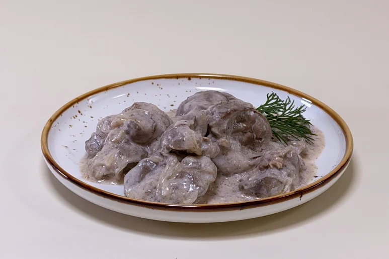Печень куриная в сметане 