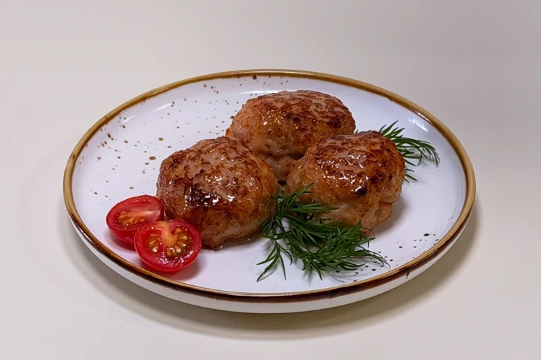 Котлета из мяса кролика