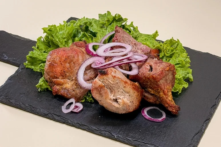Шашлык свиной из окорока 